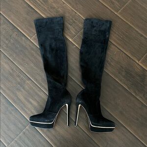 Le SILLA| Womens 37.5 Black Italian Suede Over the Knee Platform Stilleto Boots